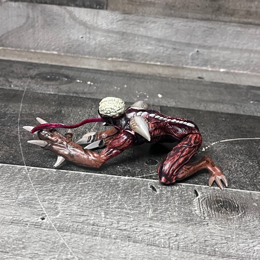 Resident Evil Licker Action Figure Capcom Horror Monster Toy Red Brown - Picture 4 of 9